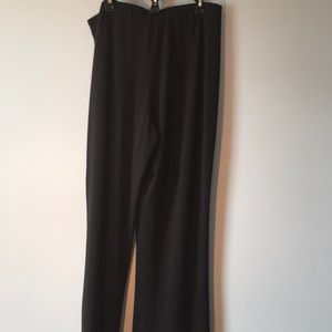 Liz Claiborne 2x black pants